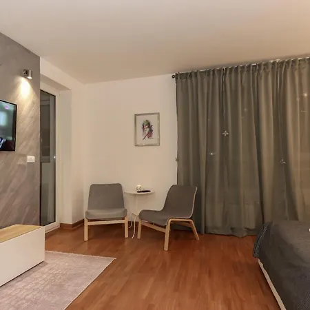 Portago - Stan Na Dan Belvil Novi * Bělehrad